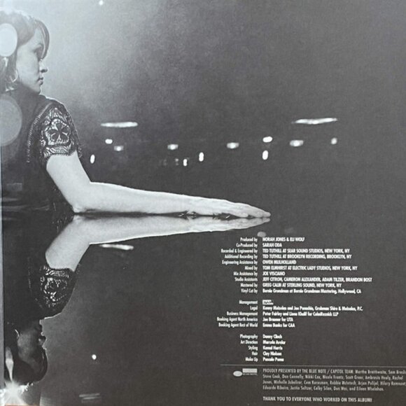 norah jones day breaks NEW 2016 jazz lp - contemporary rock r&b pop piano burn - Picture 4 of 5